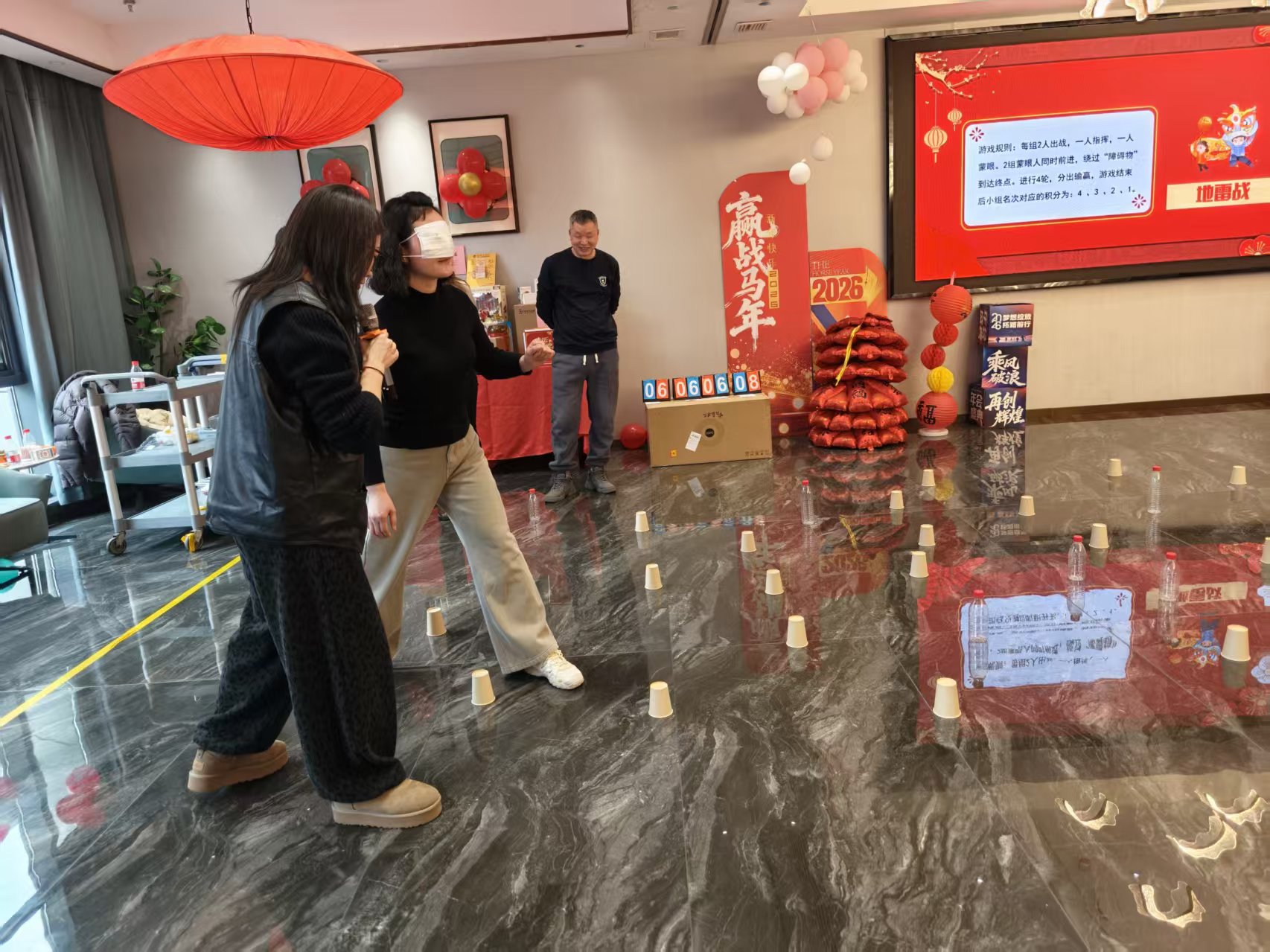 Объединившись в целях, мы отправляемся в новое путешествие. Объединившись в целях, мы отправляемся в новое путешествие.